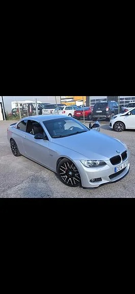 BMW 320I
