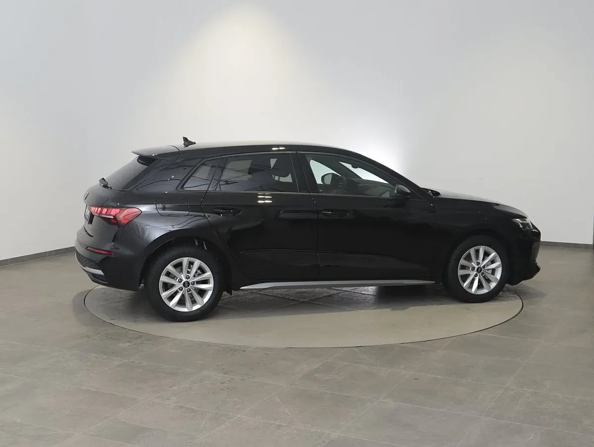Audi A3 2025 photo 5