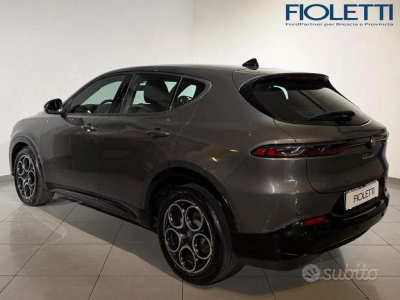 Alfa Romeo Tonale 2024 photo 2