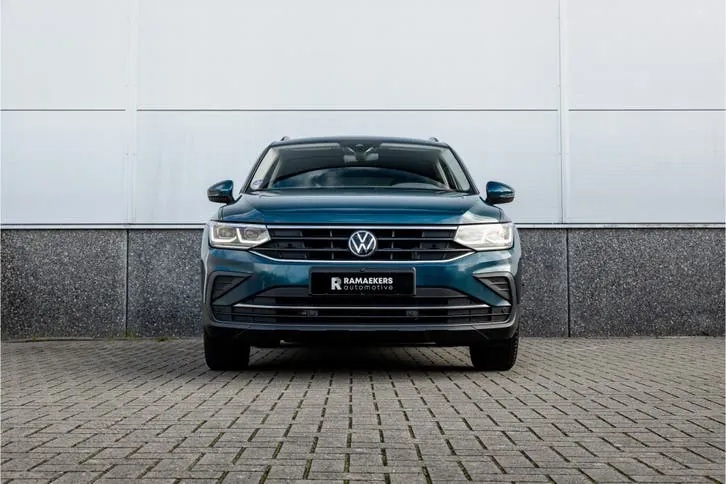 Volkswagen Tiguan 2023 photo 3
