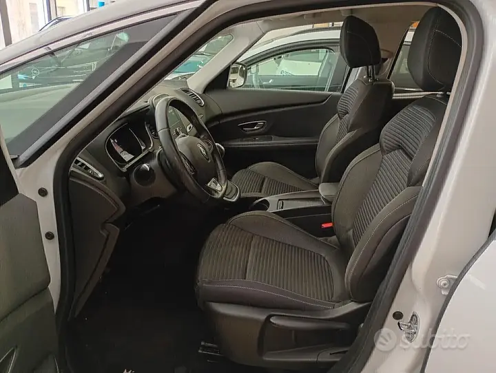 Renault Grand Scenic 2019 photo 4