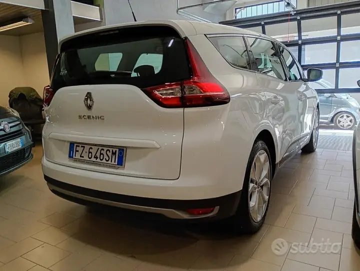 Renault Grand Scenic 2019 photo 2
