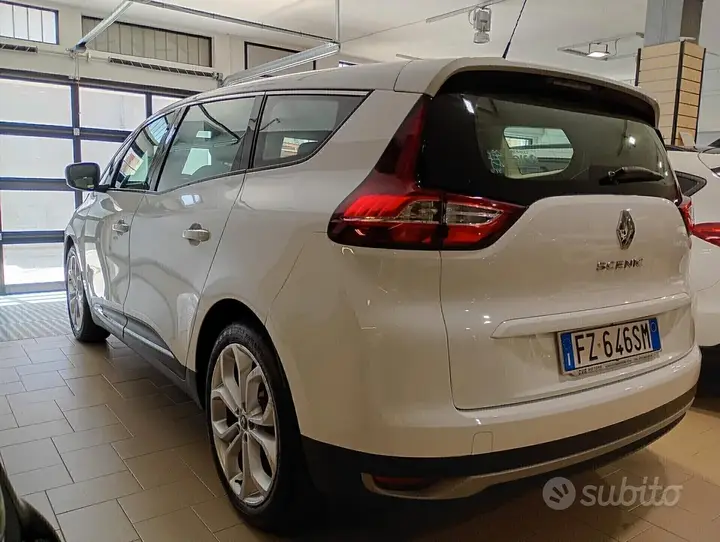 Renault Grand Scenic 2019 photo 3
