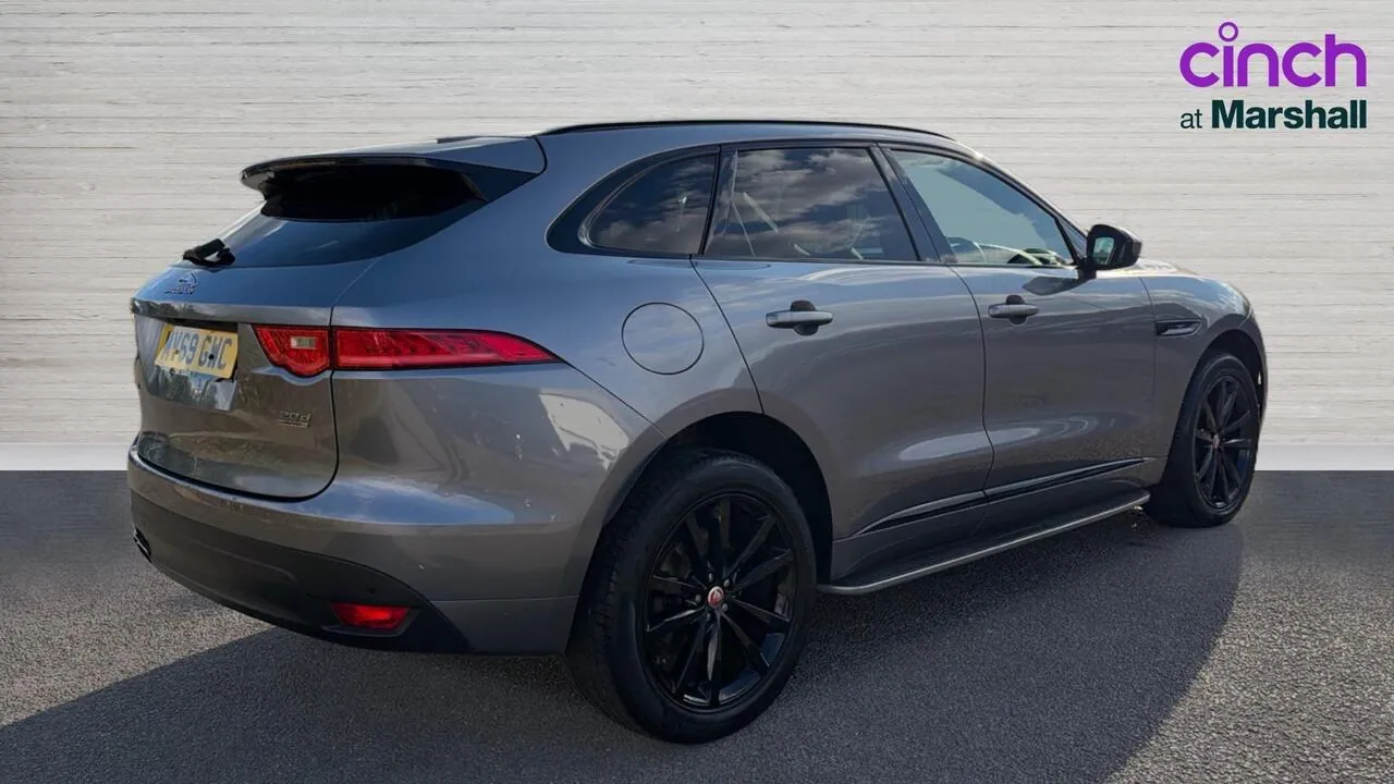 Jaguar F-Pace 2019 photo 3