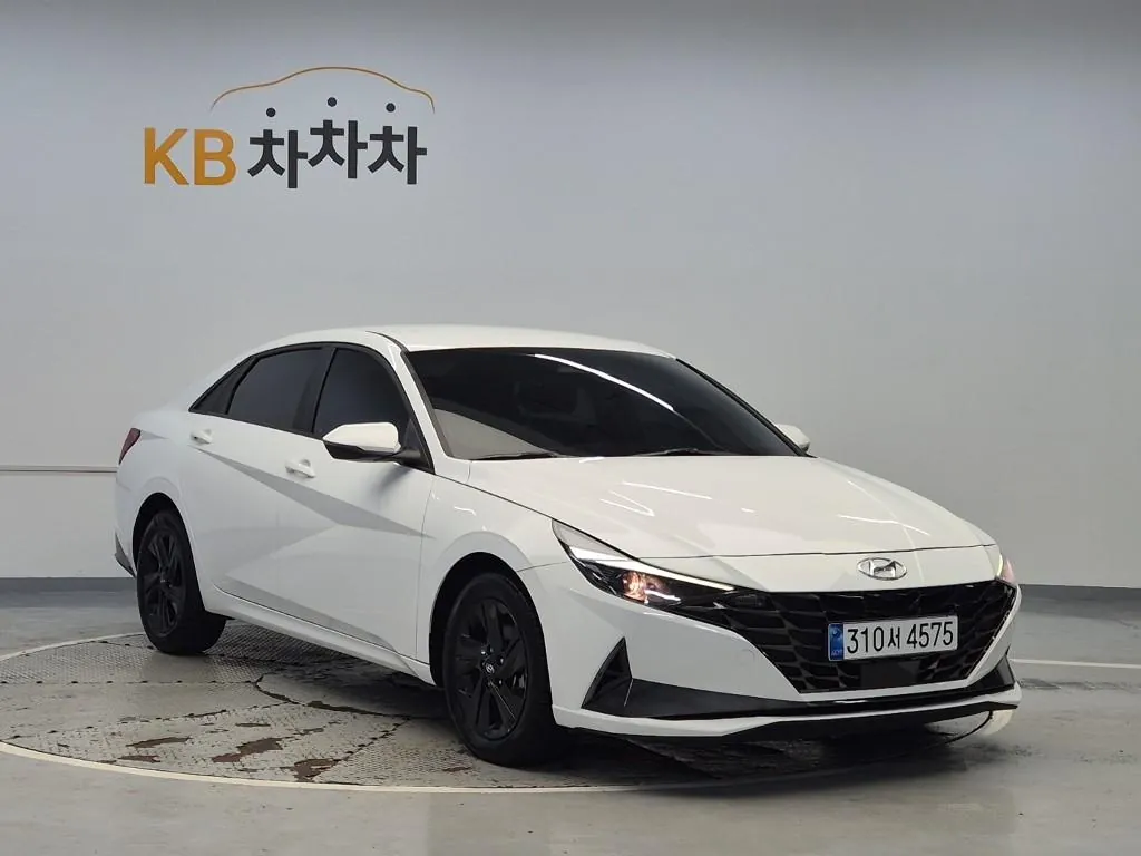 Hyundai Avante 2023 photo 4
