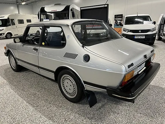 Saab 99 1983 photo 2