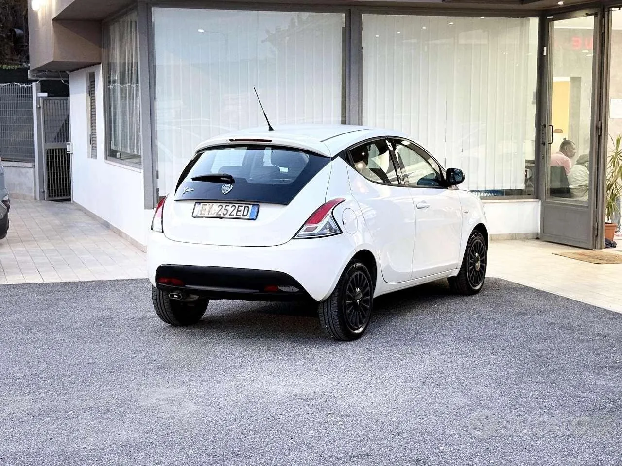 Lancia Ypsilon 2014 photo 5