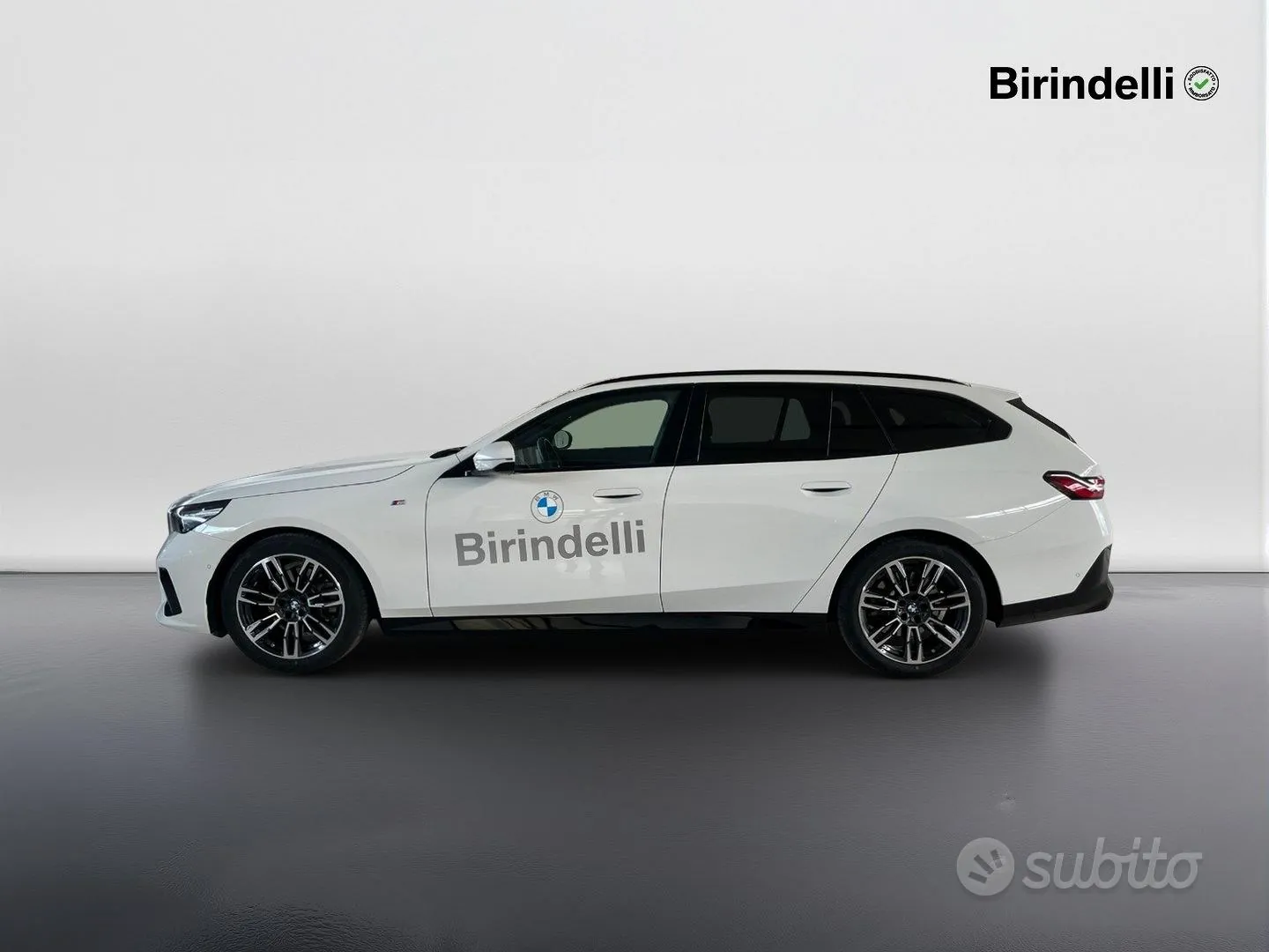 BMW 520D Touring 2024 photo 5