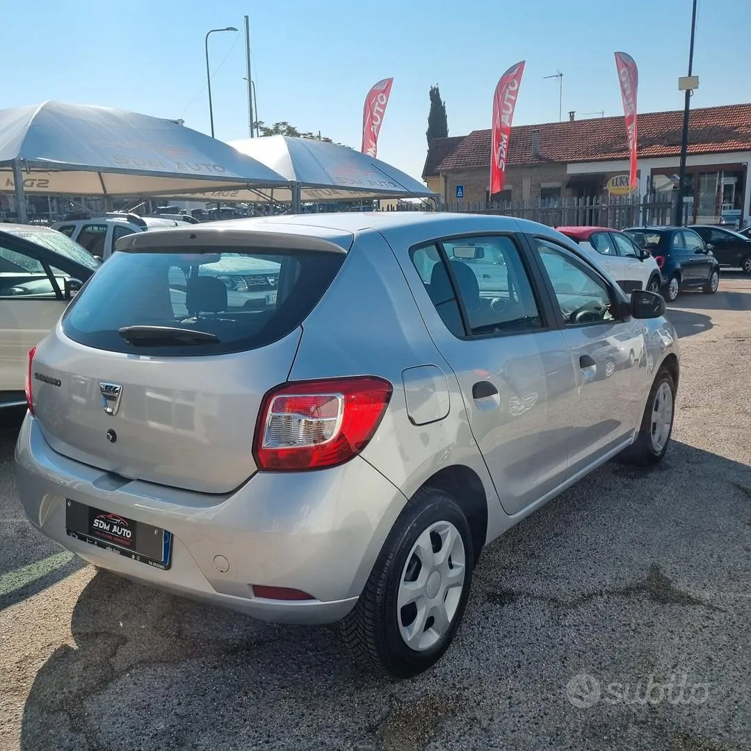 Dacia Sandero 2016 photo 5