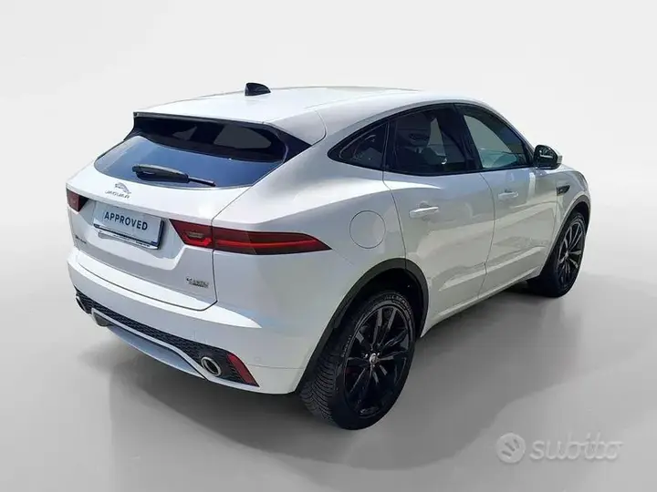 Jaguar E-Pace 2020 photo 2