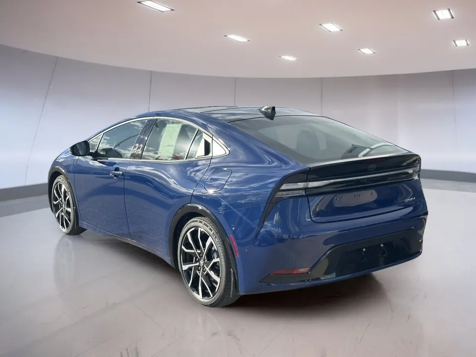 Toyota Prius 2027 photo 5