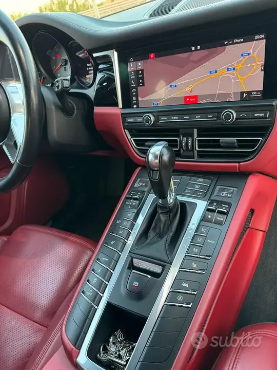 Porsche Macan 2020 photo 2