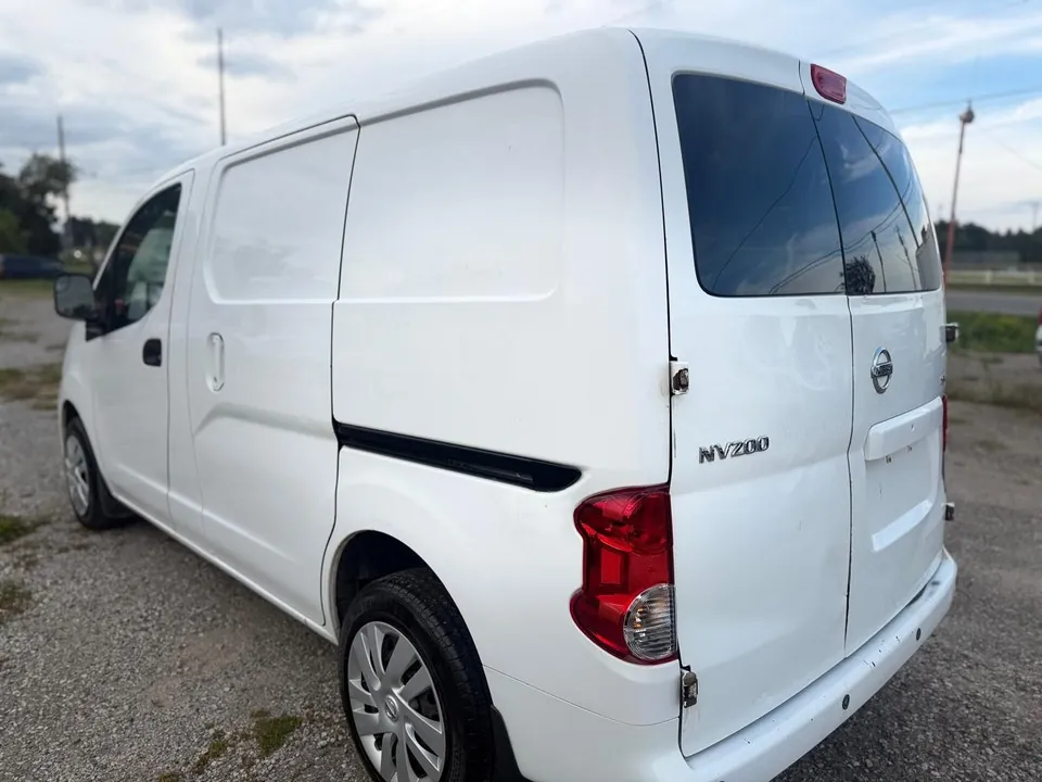 Nissan Nv200 2015 photo 4