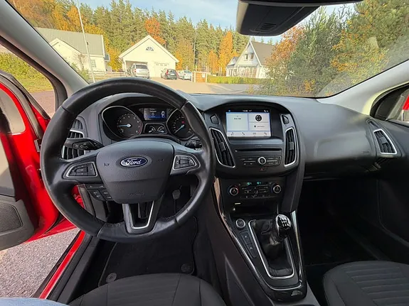 Ford Focus 2017 photo 4