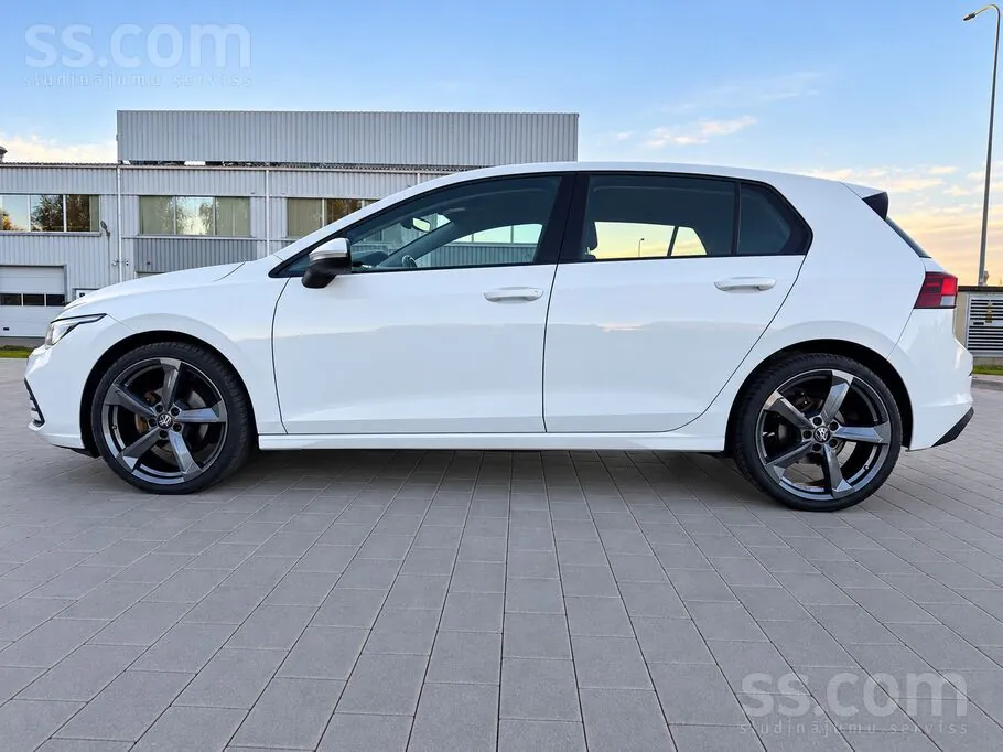 Volkswagen Golf 8 2021 photo 3