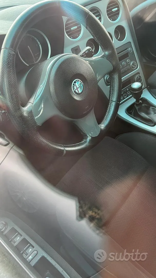 Alfa Romeo 159 2008 photo 3