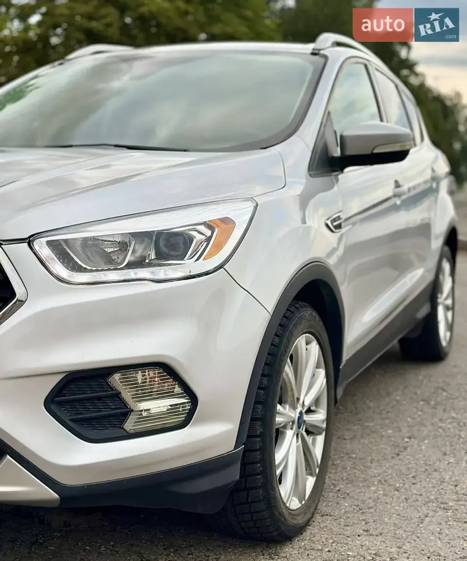 Ford Escape 2016 photo 4