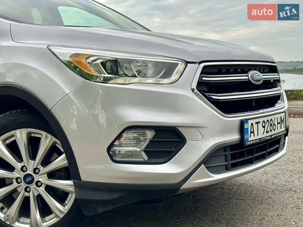 Ford Escape 2016 photo 3
