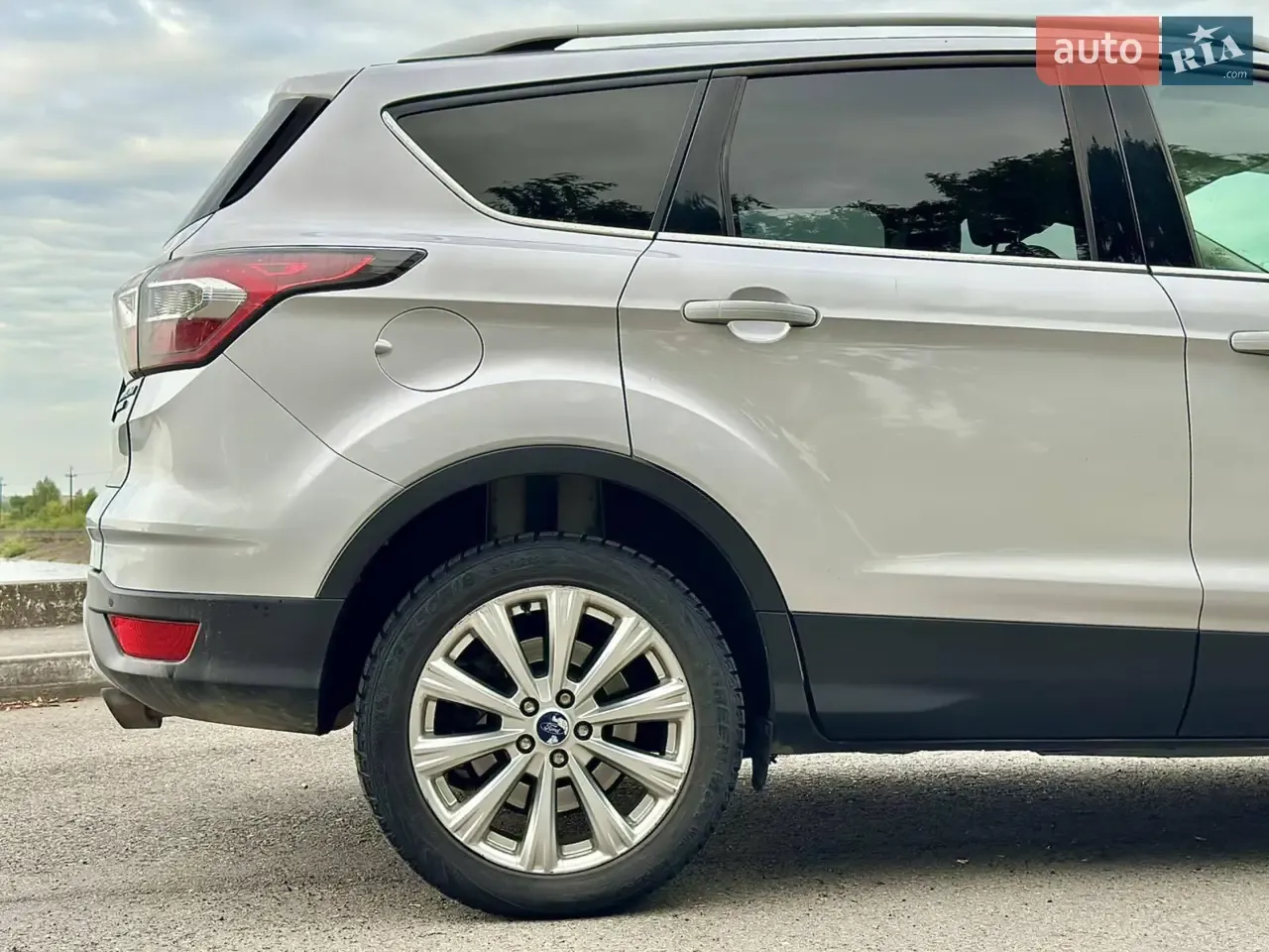 Ford Escape 2016 photo 5