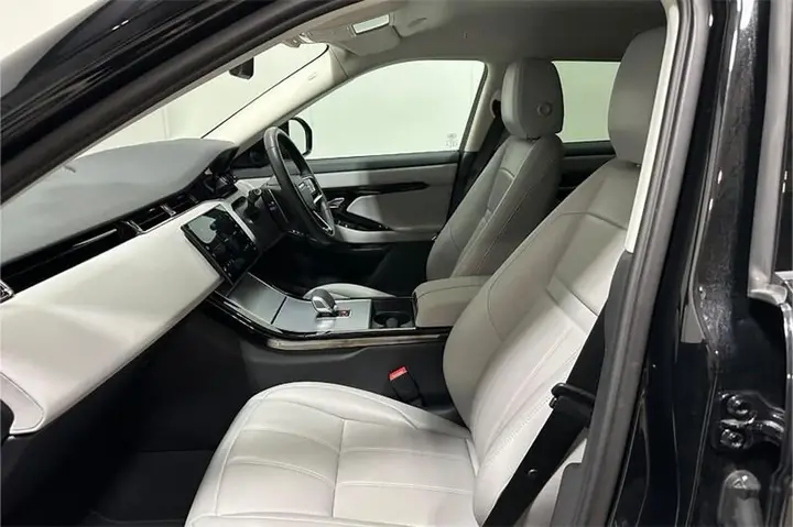 Land Rover Range Rover Evoque 2024 photo 4