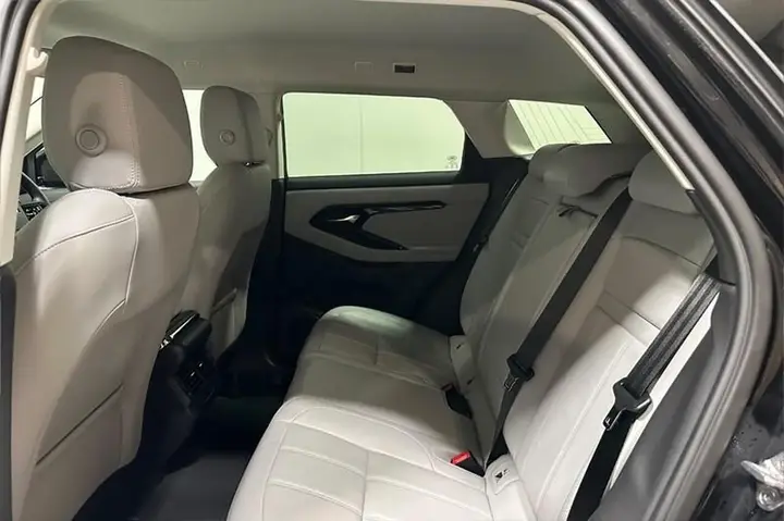 Land Rover Range Rover Evoque 2024 photo 5