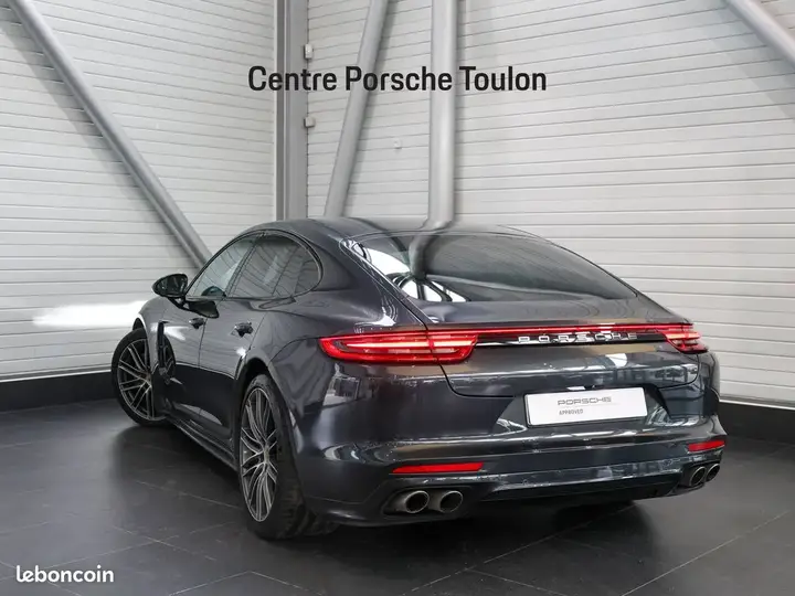 Porsche Panamera 2016 photo 3