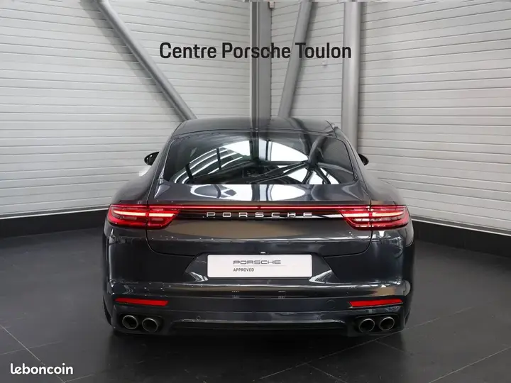 Porsche Panamera 2016 photo 5