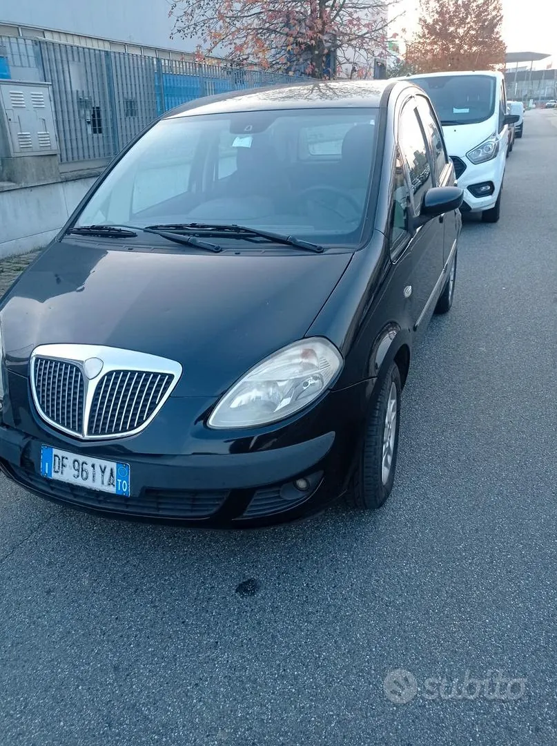 Lancia Musa 2007 photo 2