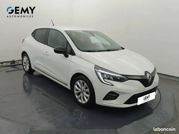Renault Clio 2023 photo 3