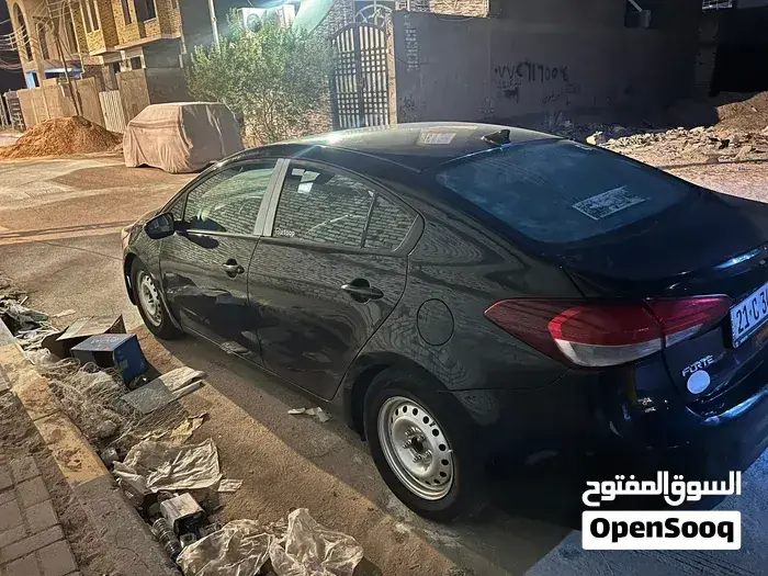 Kia Forte 2018 photo 2