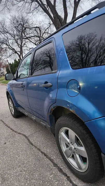 Ford Escape 2011 photo 3