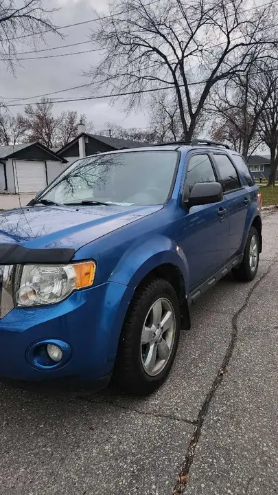 Ford Escape 2011 photo 4