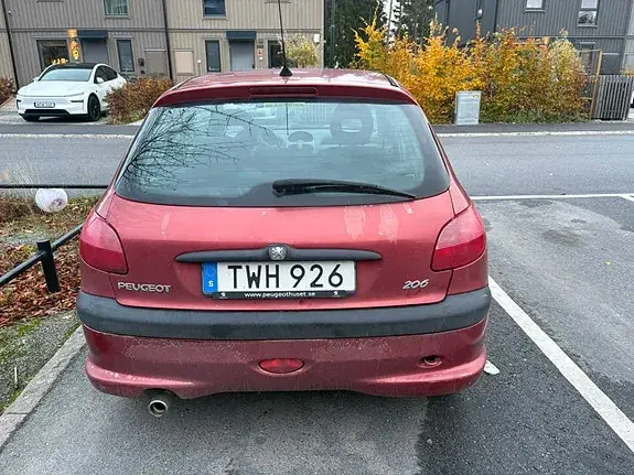 Peugeot 206 2003 photo 3