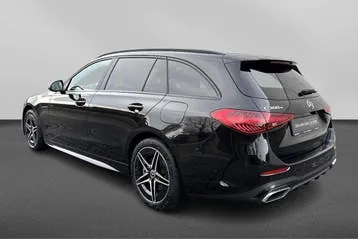 Mercedes-Benz C-Class 2025 photo 2