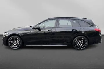 Mercedes-Benz C-Class 2025 photo 3