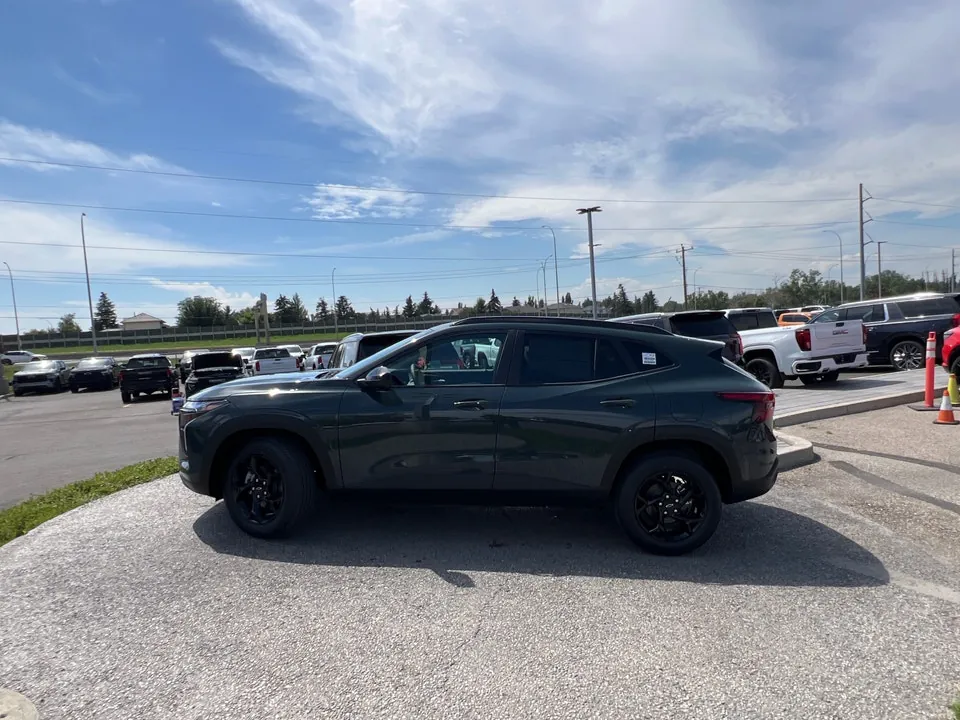 Chevrolet Trax 2026 photo 2