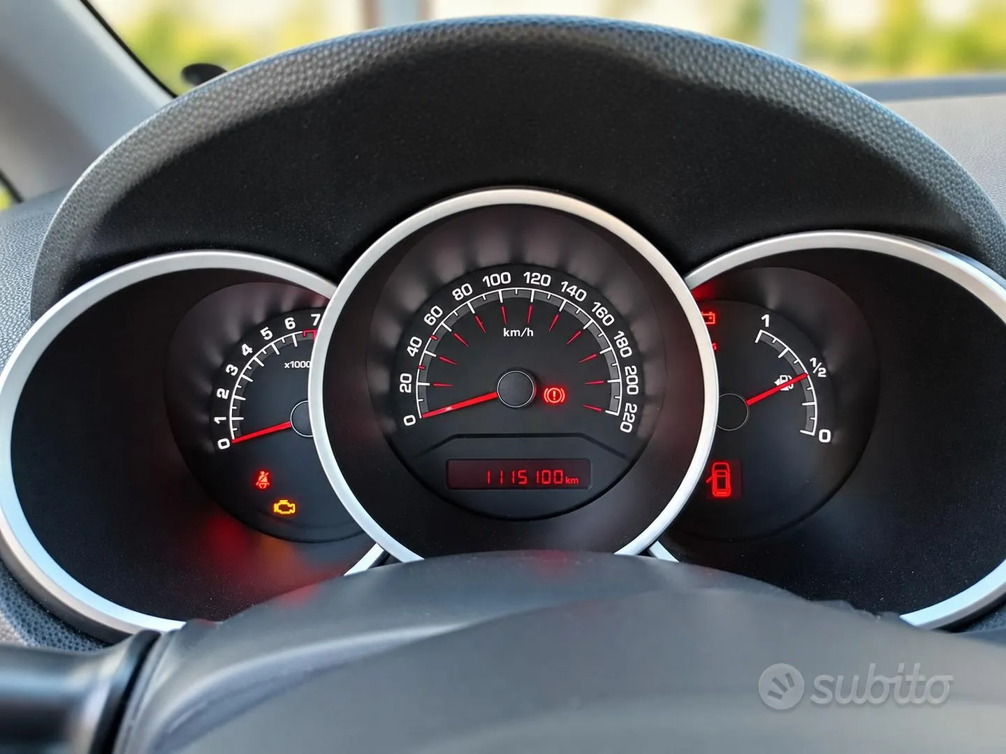 Kia Venga 2014 photo 5