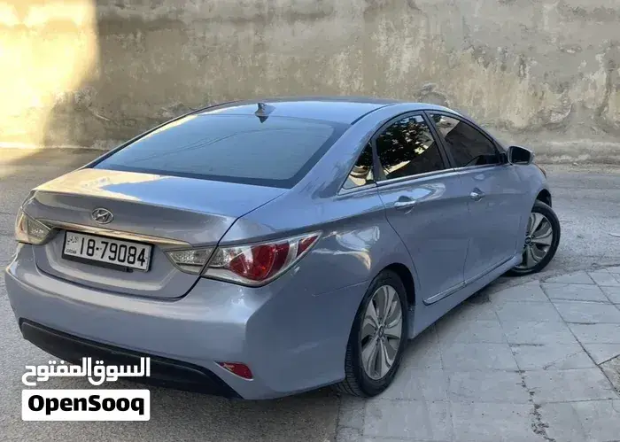 Hyundai Sonata 2013 photo 3