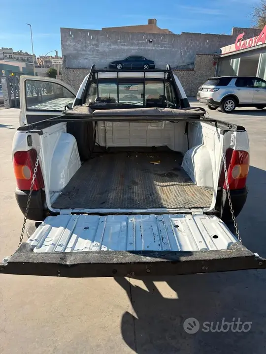 Fiat Strada 2001 photo 4