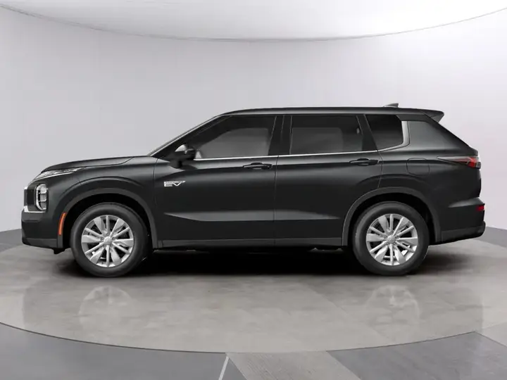 Mitsubishi Outlander 2026 photo 2