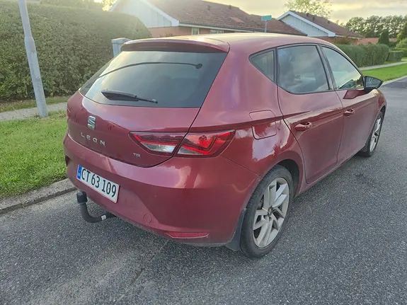 Seat Leon 2014 photo 2