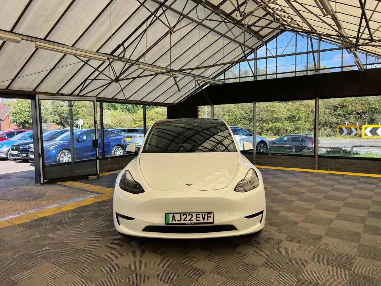 Tesla Model Y 2022 photo 4