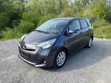 Toyota Verso-S