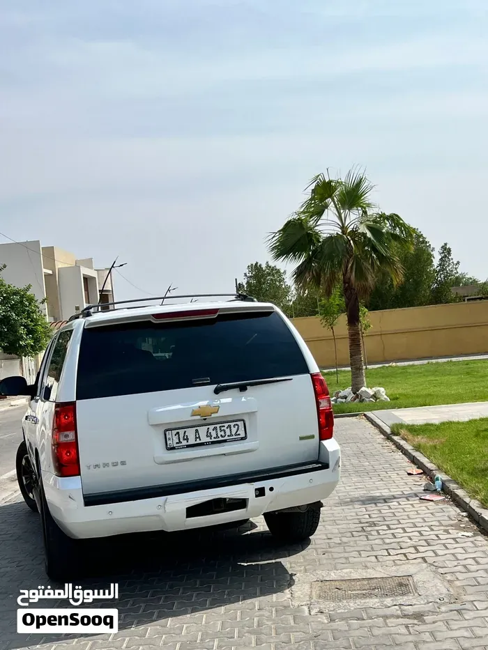 Chevrolet Tahoe 2012 photo 3