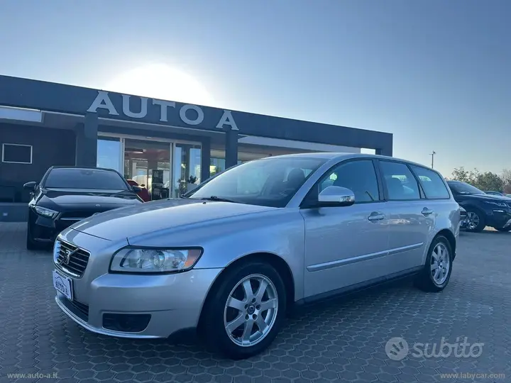 Volvo V50