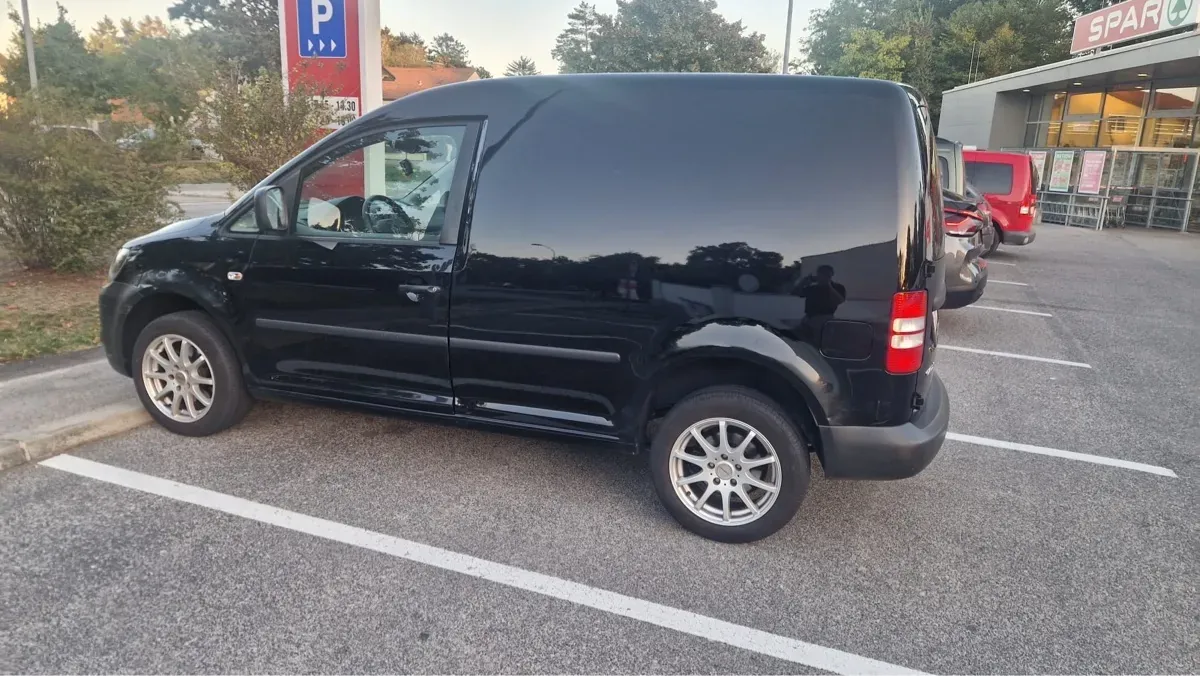 Volkswagen Caddy 2013 photo 3