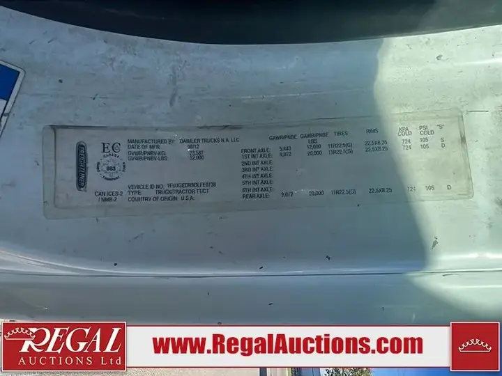Freightliner Cascadia 2013 photo 5