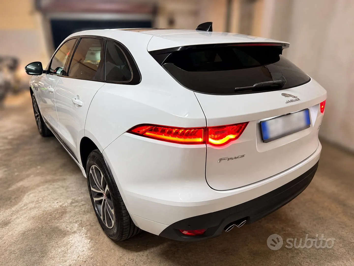 Jaguar F-Pace 2020 photo 3