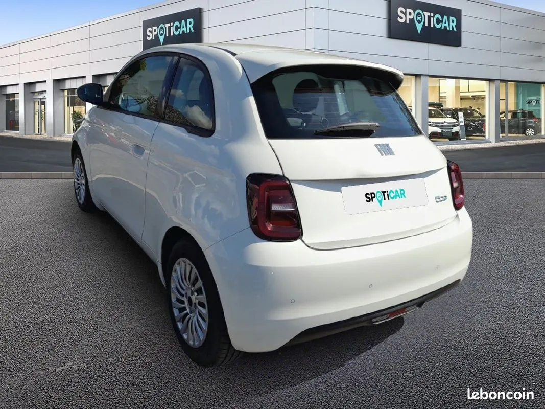 Fiat 500 2023 photo 3