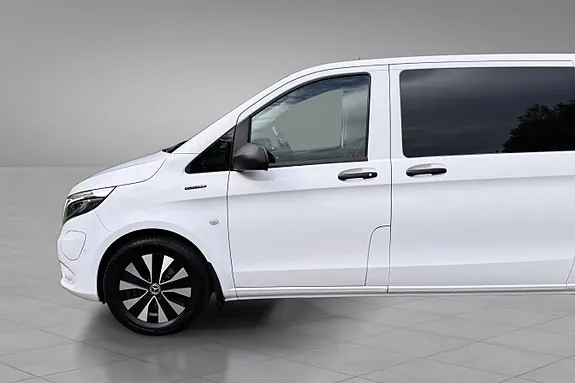 Mercedes-Benz Evito Tourer 2022 photo 5
